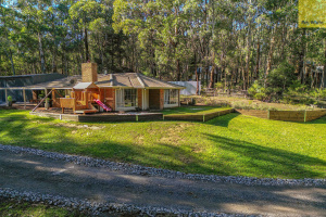 SERENE COUNTRY LIVING AWAITS Dales Creek Moorabool Area Preview