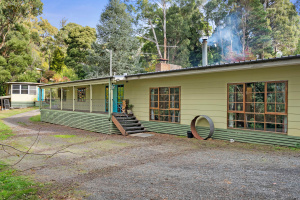 AFFORDABLE COUNTRY ESCAPE! Blackwood Moorabool Area Preview