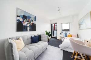 Cozy Studio Living near Melbourne University - Perfect investment opportunity Carlton Melbourne City Preview