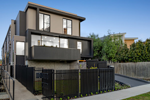 MODERN EXCELLENCE IN MCKINNON SECONDARY ZONE McKinnon Glen Eira Area Preview