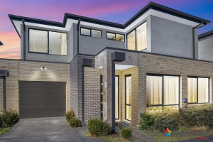 Stunning Bright 3/2 bedroom new townhouse in Great Location Clayton Monash Area Preview