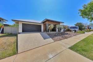 Family Home Of Space And Sophistication Durack Palmerston Area Preview