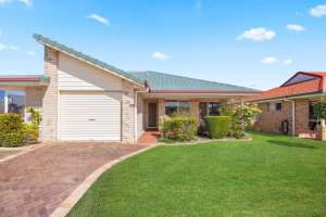 Charming 2-Bedroom Villa in the Serene Village Green Over 50s Complex Caloundra Caloundra Area Preview