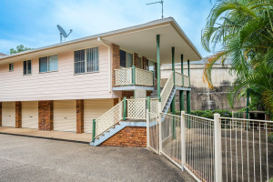 FREESTANDING TOWNHOUSE WITH RIVER VIEWS Maclean Clarence Valley Preview