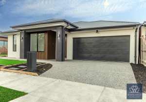 Brand New house for sale with 2 masters. Tarneit Wyndham Area Preview