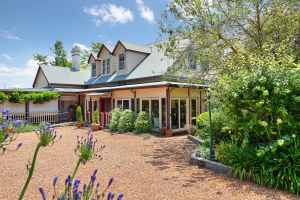 KURRARA HISTORIC GUEST HOUSE CIR. 1901 Katoomba Blue Mountains Preview