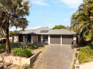 HUGE FAMILY HOME - 4 BEDROOMS + STUDY! A MUST SEE!! Narangba Caboolture Area Preview