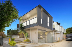 Walking Distance To Everything! Burwood East Whitehorse Area Preview