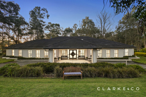 A LUXURIOUS RURAL RETREAT WITH ALL THE BELLS AND WHISTLES! Nelsons Plains Port Stephens Area Preview