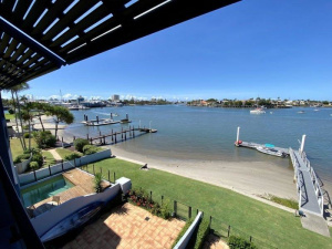 * Fully Furnished * Stunning Riverside 3 Bed Apartment with Parent retreat Mooloolaba Maroochydore Area Preview