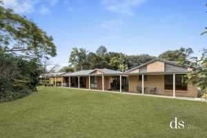 Welcome to 75 Bristlebird Drive. Morayfield Caboolture Area Preview