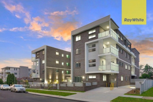 Spacious Apartment Offering Comfort & Style Wentworthville Parramatta Area Preview