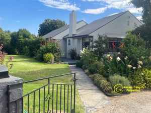 Inviting Four Bedroom Family Living on One Acre in Town Berrigan Berrigan Area Preview