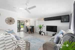 Spacious and comfortable family home with a pool Algester Brisbane South West Preview