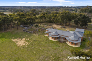 RANCH STYLE HOME ON 50 + acres (approx.) Kyneton Macedon Ranges Preview