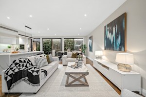 Premier Executive Residence: Luxe Living in Prime Locale Camberwell Boroondara Area Preview