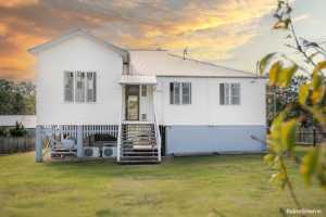 Country Charm & Modern Amenities Tiaro Fraser Coast Preview