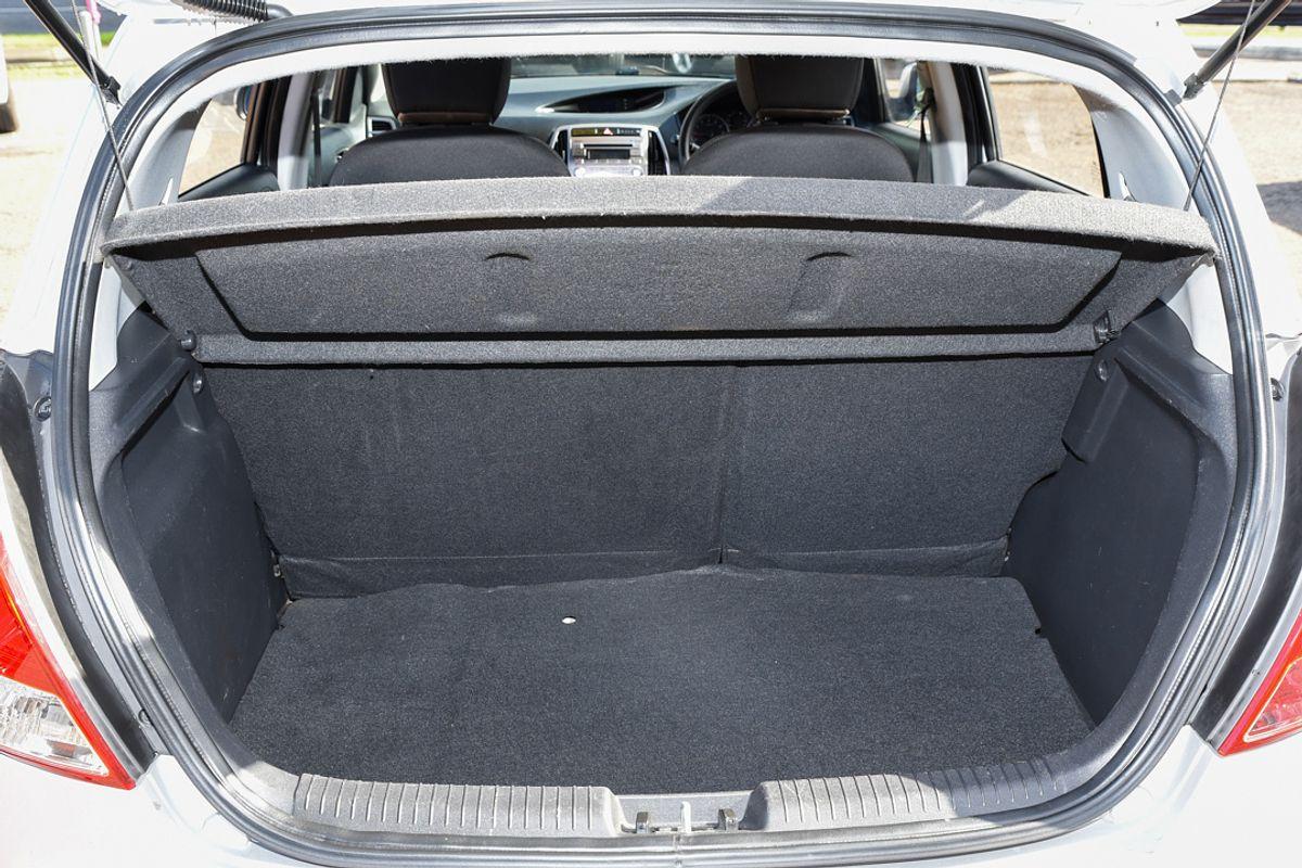 https://gumtreeau-dev-res.cloudinary.com/image/private/t_$_s-l1600/move/232ee2e1-e08f-4170-bcfe-774fca120fb3