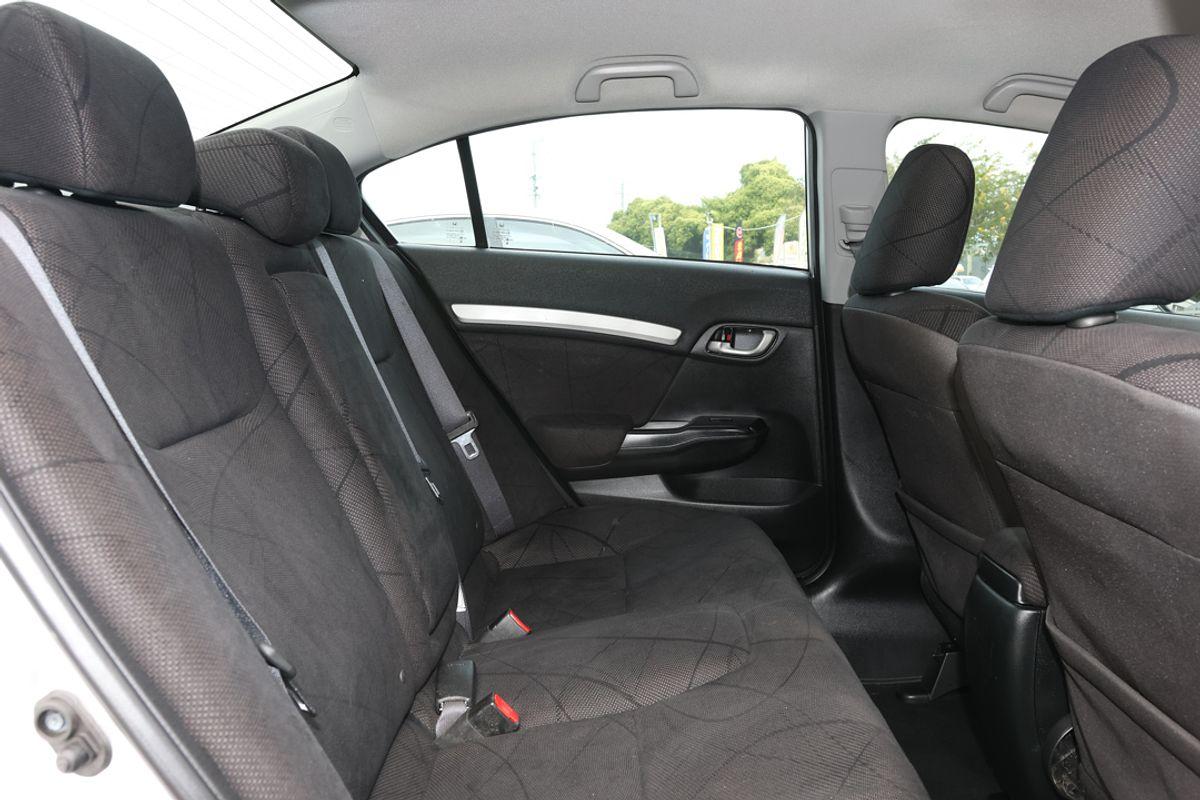 https://gumtreeau-dev-res.cloudinary.com/image/private/t_$_s-l1600/move/2c0a1df7-e5fb-4a9e-afbb-e34234be45ac
