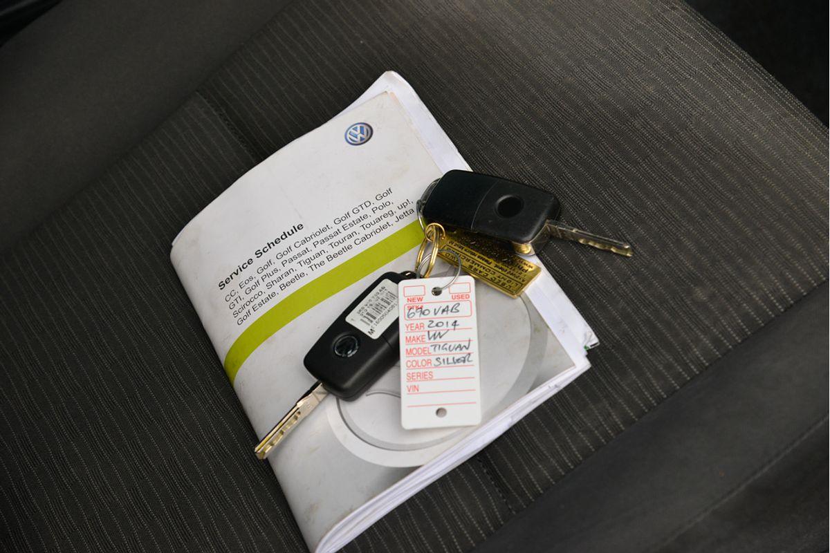 https://gumtreeau-dev-res.cloudinary.com/image/private/t_$_s-l1600/move/8630cb11-1580-4cad-bcbc-cb8f184a2314